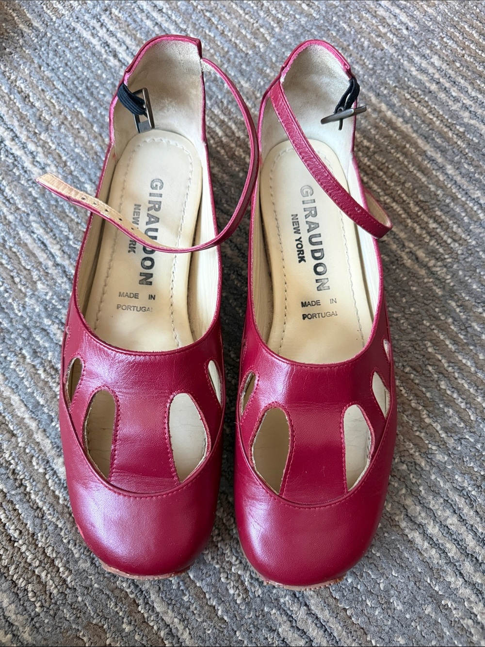 Giraudon NY leather flats